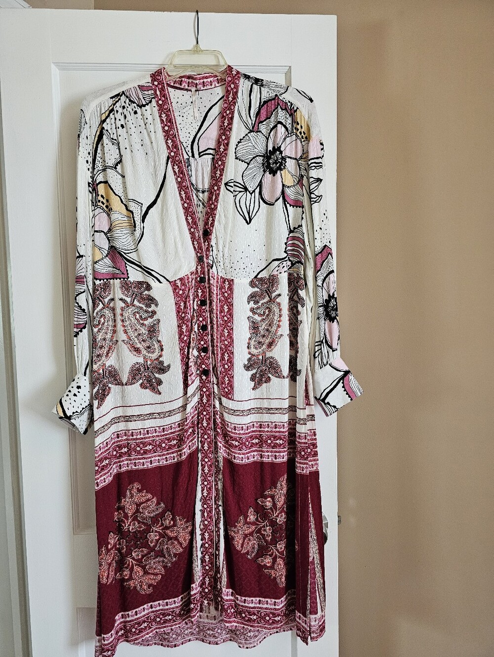 Free People Cream & Burgundy Floral Boho Long Sleeve Tunic Shirt.
